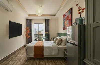 발코니 퀸룸 — The Passion Hotel Airport - 5 minutes to Tan Son Nhat